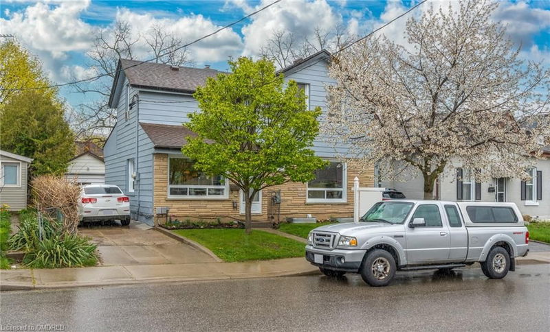 Preview image for 92 Victoria Street, Brantford