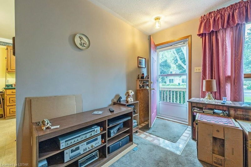 Preview image for 9 Wolfe Street, St. Thomas