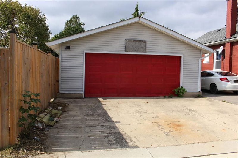 Preview image for 304 Nelson Street, Brantford