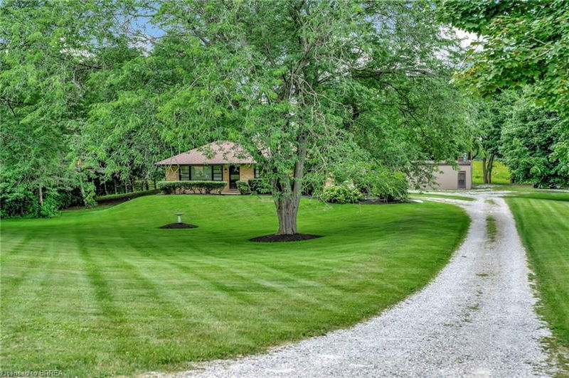 Preview image for 587 Mount Pleasant Road, Brantford