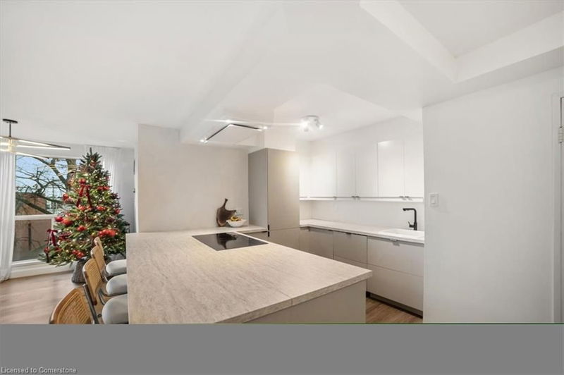 Preview image for 2155 Burnhamthorpe Road W #303, Mississauga